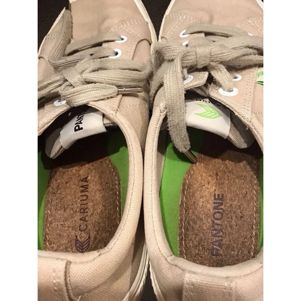 Cariuma OCA Pantone Beige Tan Womens Size 8 Canvas Skater Sneakers Shoes‎ Low